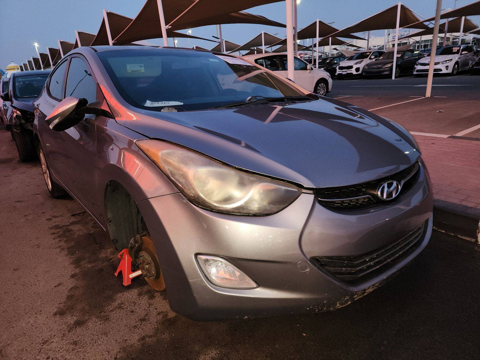 2011 HYUNDAI ELANTRA — 161906 Miles — Lot 38438145 - Marhaba Auctions Used Cars - Image 5
