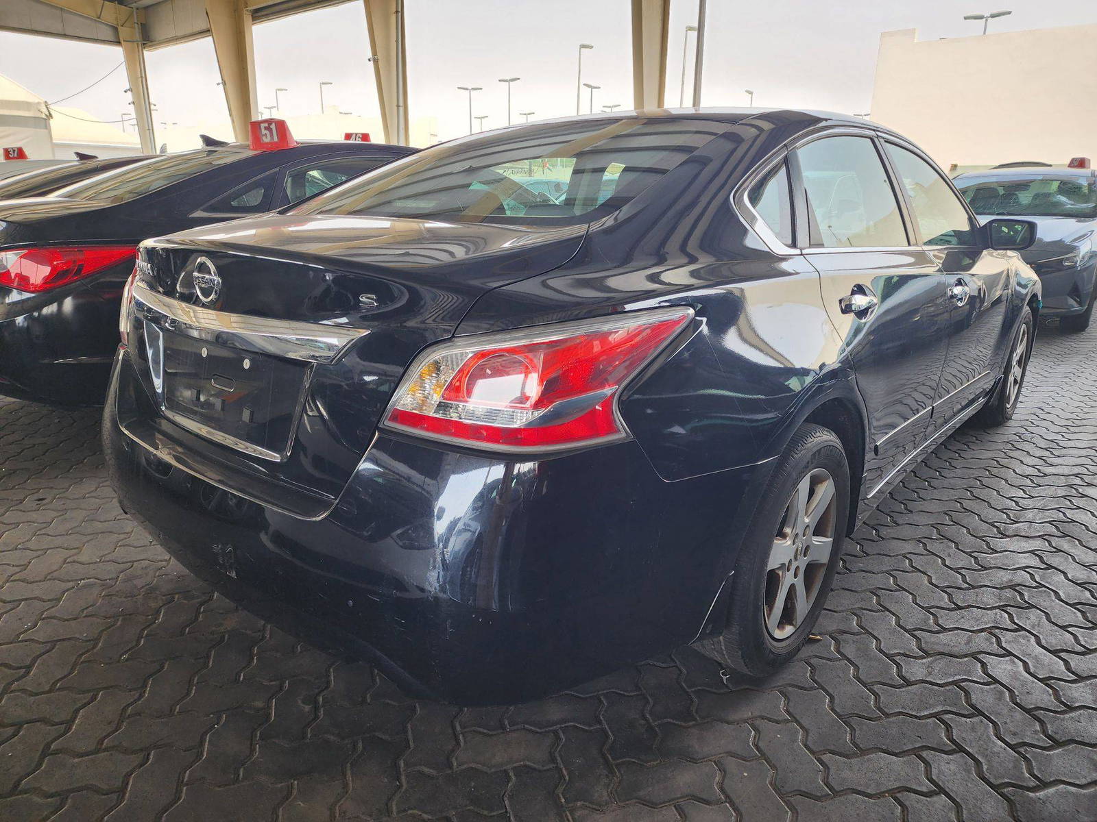 2015 NISSAN ALTIMA — 179895 Miles — Lot 38860328 — Souq - Marhaba Auctions Used Cars - Image 3