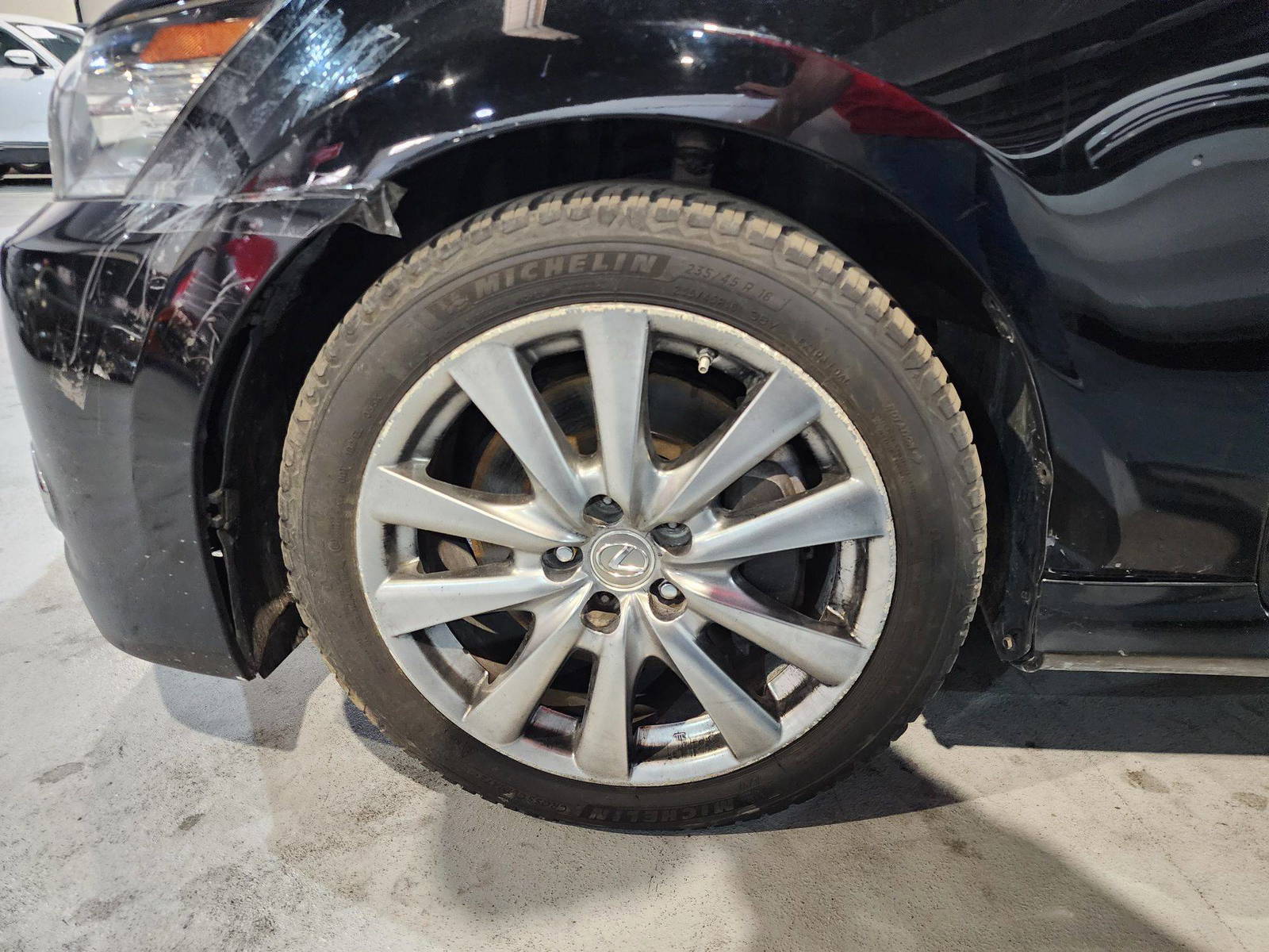 2015 LEXUS GS 350 — 136348 Miles — Lot 000413 — Souq - Marhaba Auctions Used Cars - Image 10