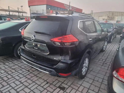 NISSAN ROGUE