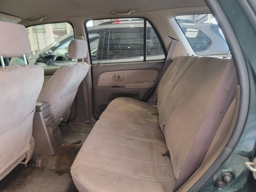 2002 TOYOTA 4RUNNER — 332731 Miles — Lot 241190 — Main - Marhaba Auctions Used Cars - Image 7