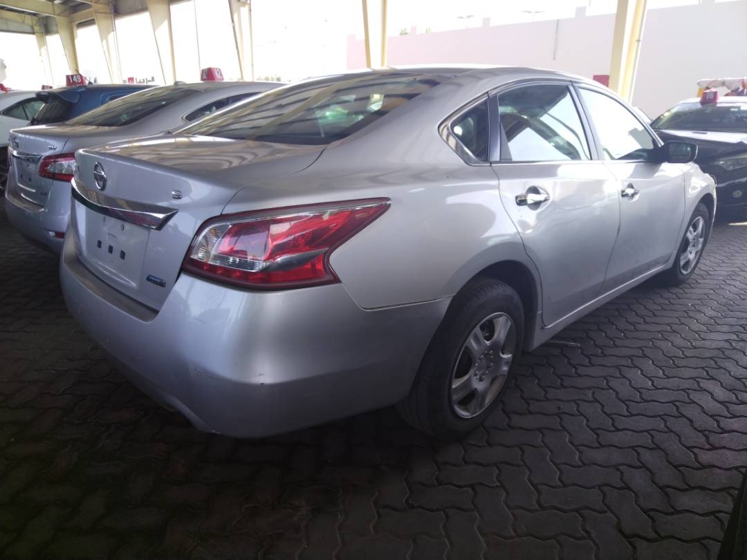 2013 NISSAN ALTIMA — 310478 Miles — Lot 65197623 - Marhaba Auctions Used Cars - Image 5