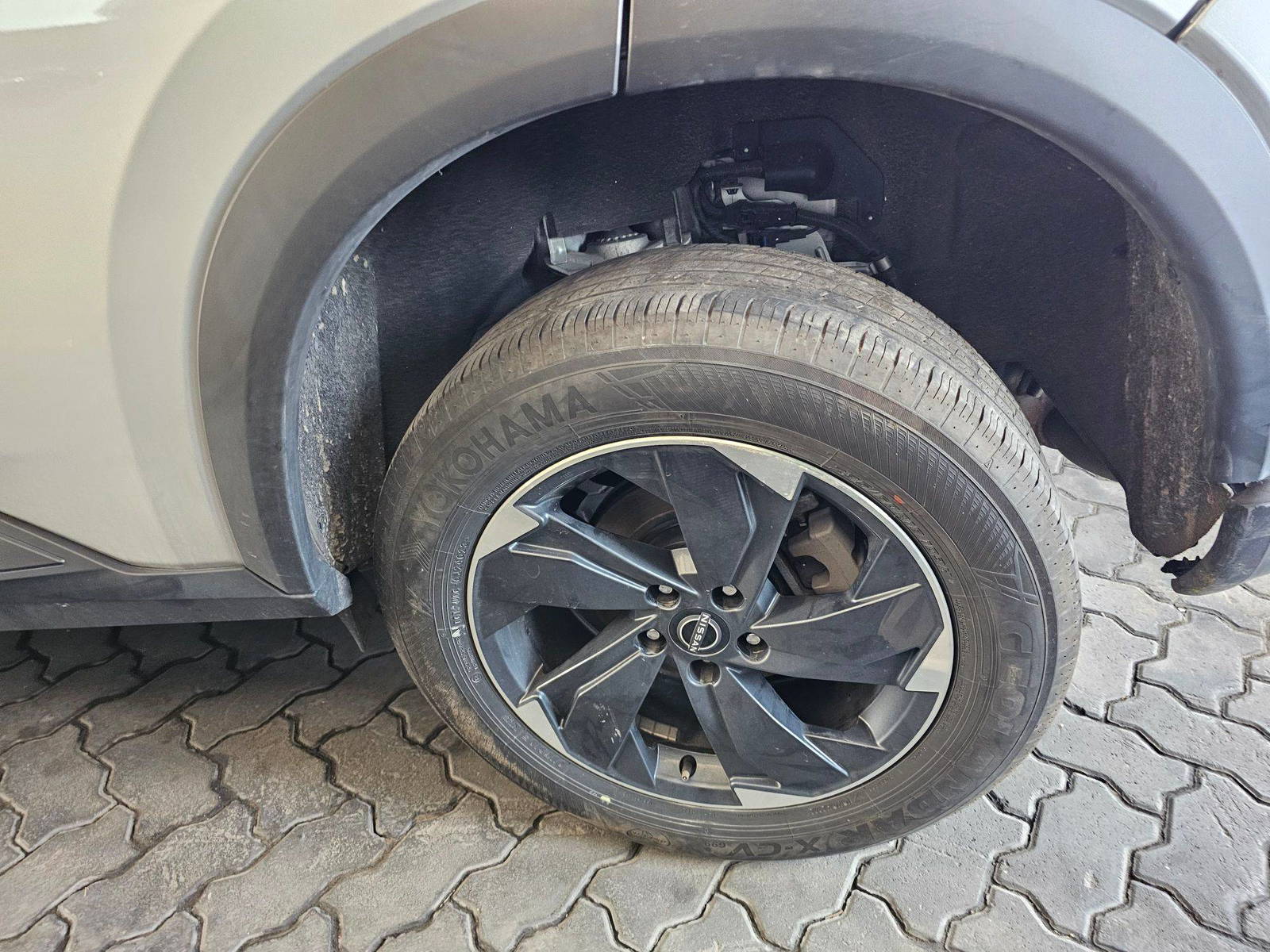 NISSAN ROGUE 2024 - Marhaba Auction Used Cars - Image 11