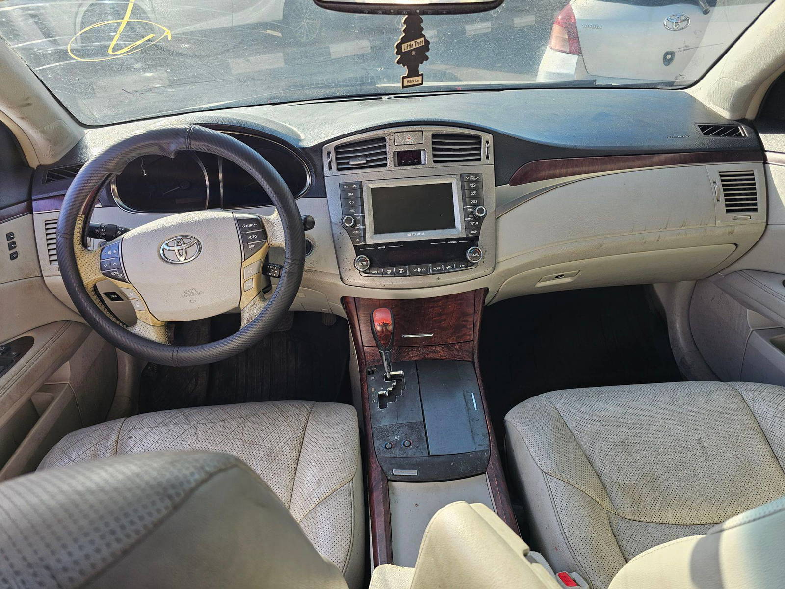 TOYOTA AVALON 2011 - Marhaba Auction Used Cars - Image 6