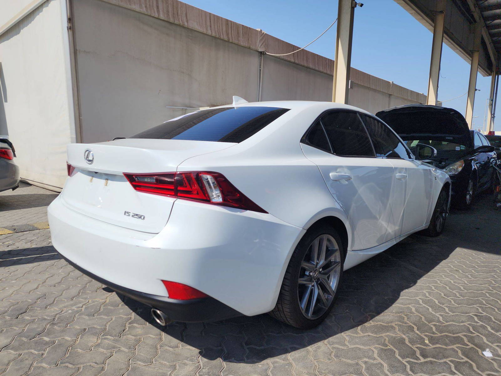 2014 LEXUS IS 250 — 89966 Miles — Lot 61530634 — Souq - Marhaba Auctions Used Cars - Image 3