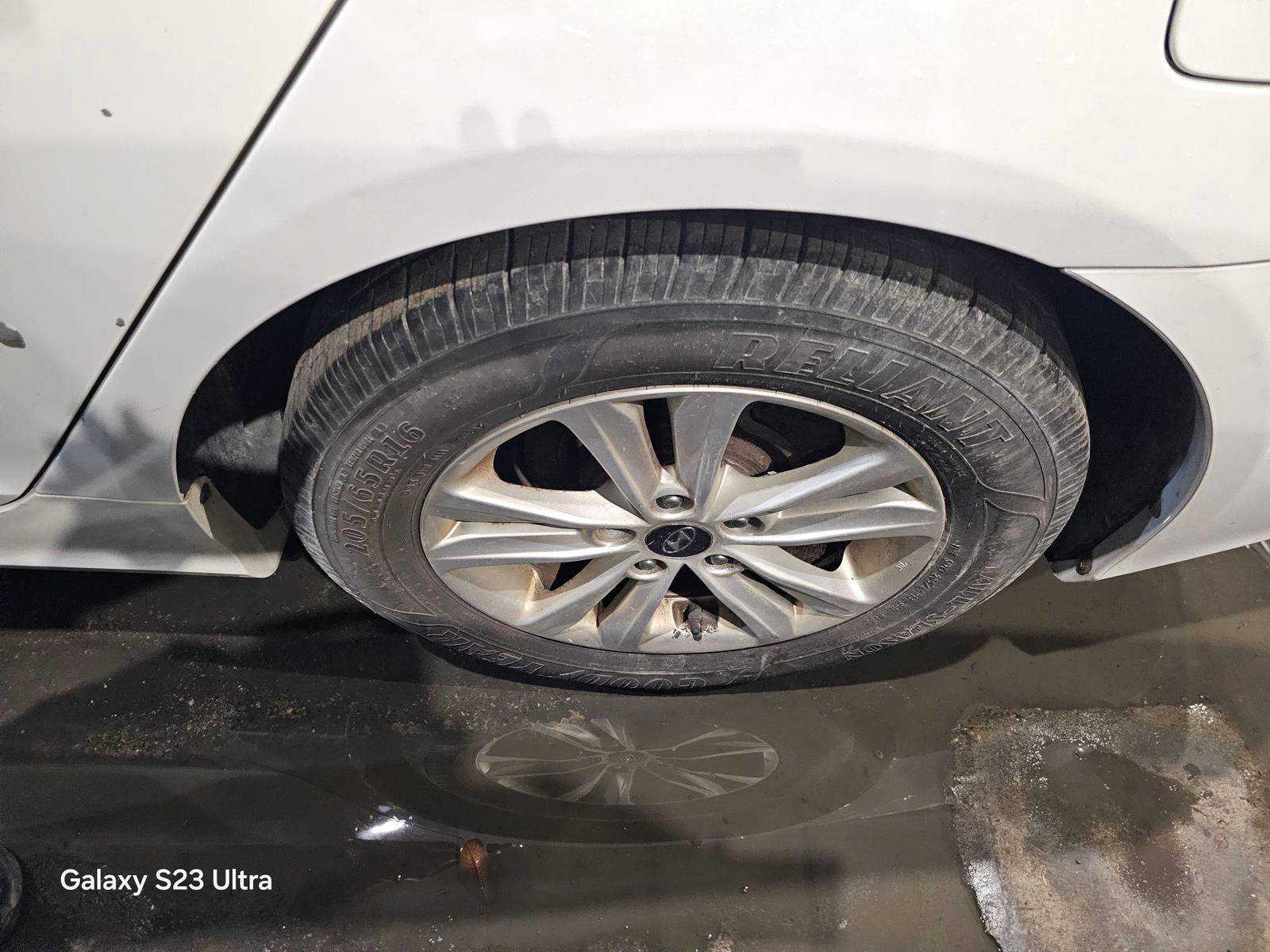 2011 HYUNDAI SONATA — 138267 Miles — Lot 69284155 — Main - Marhaba Auctions Used Cars - Image 6