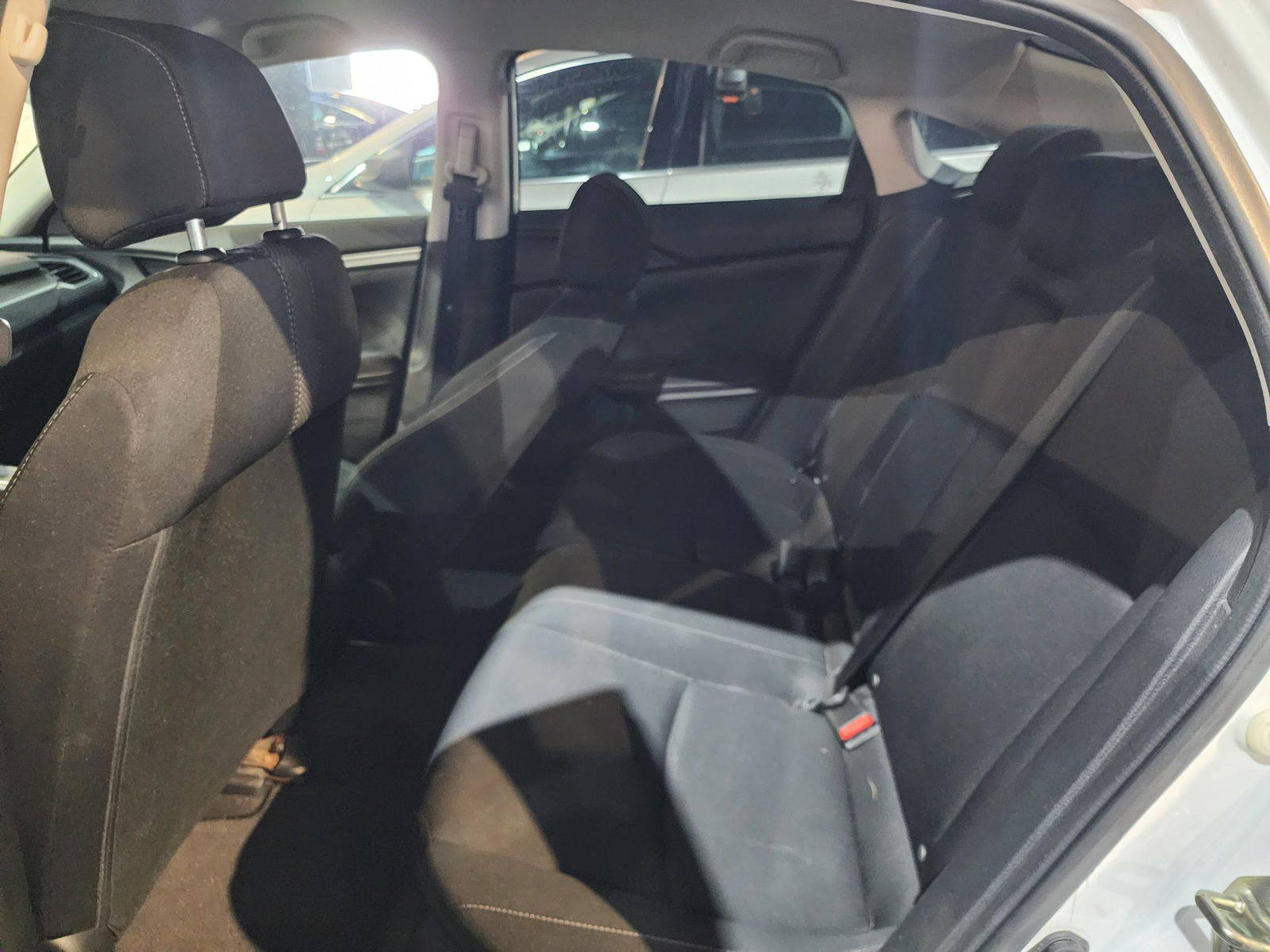 2020 HONDA CIVIC — 113318 KM — Lot 215487 — Al Quoz - Marhaba Auctions Used Cars - Image 7