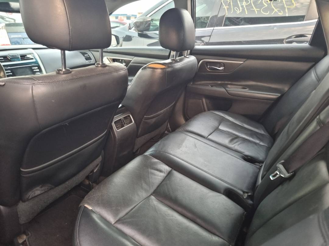 2015 NISSAN ALTIMA — 177044 Miles — Lot 228623 — Ind. 12 - Marhaba Auctions Used Cars - Image 6