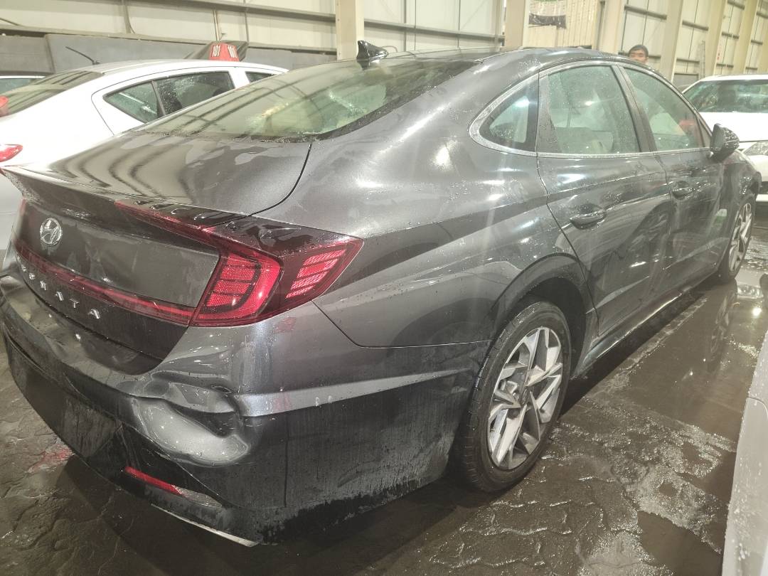 2021 HYUNDAI SONATA — 31962 Miles — Lot 73763563 - Marhaba Auctions Used Cars - Image 3