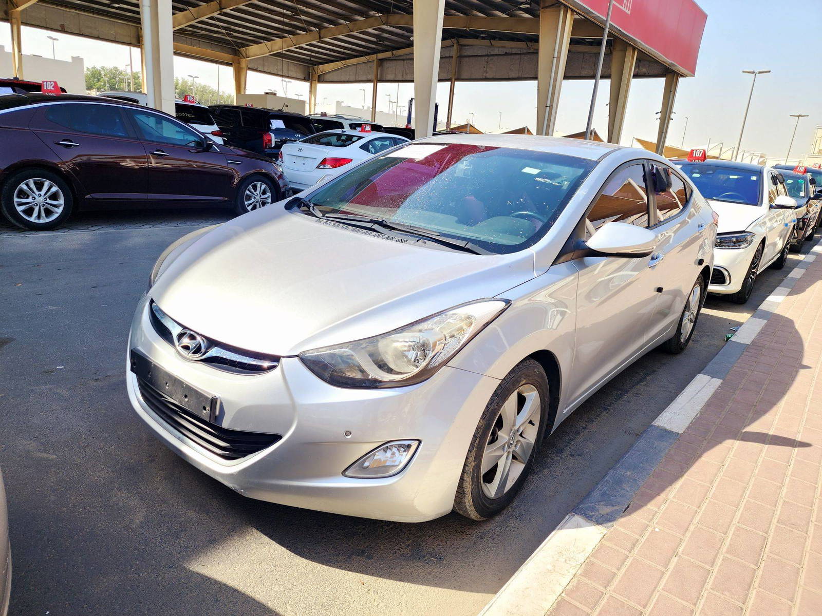 2013 HYUNDAI AVANTE — 191606 KM — Lot U754494 — Souq - Marhaba Auctions Used Cars - Image 4