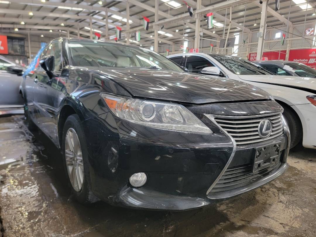 2014 LEXUS ES 350 — 139136 Miles — Lot E2139333 - Marhaba Auctions Used Cars - Image 3