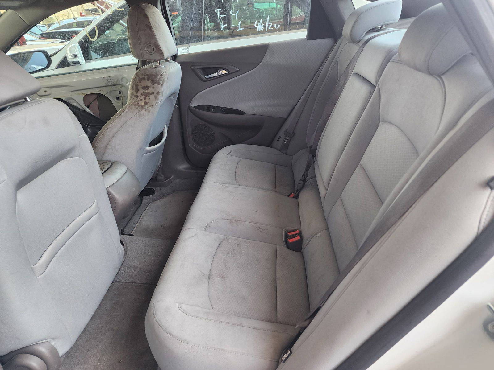 2016 CHEVROLET MALIBU — 99197 Miles — Lot 38299614 — Souq - Marhaba Auctions Used Cars - Image 7