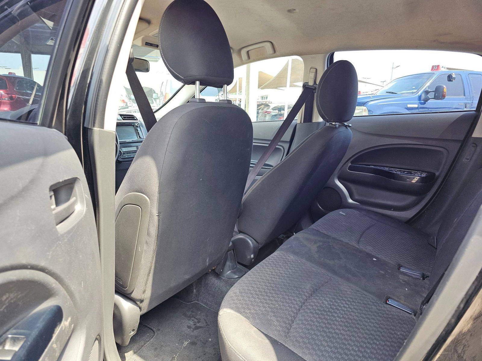 2018 MITSUBISHI MIRAGE — 112786 KM — Lot J2JH002208 — Souq - Marhaba Auctions Used Cars - Image 6