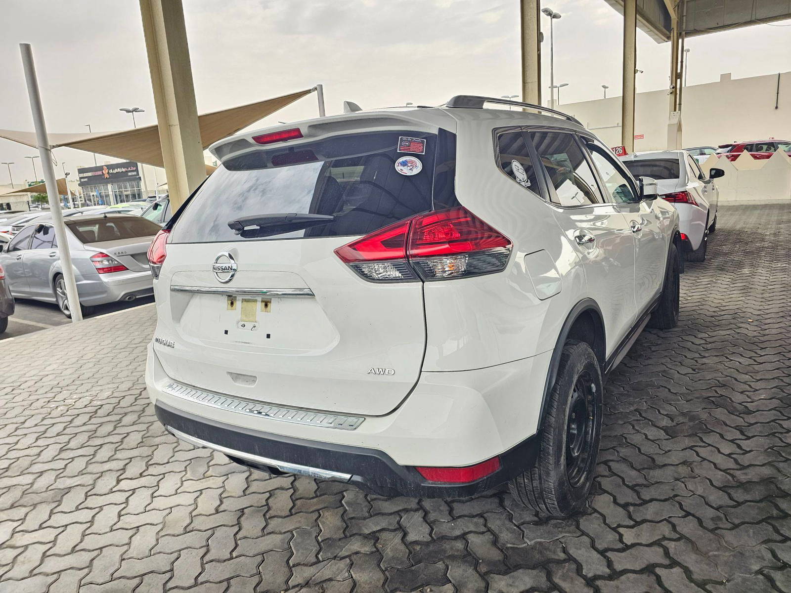 NISSAN ROGUE 2017 - Marhaba Auction Used Cars - Image 3