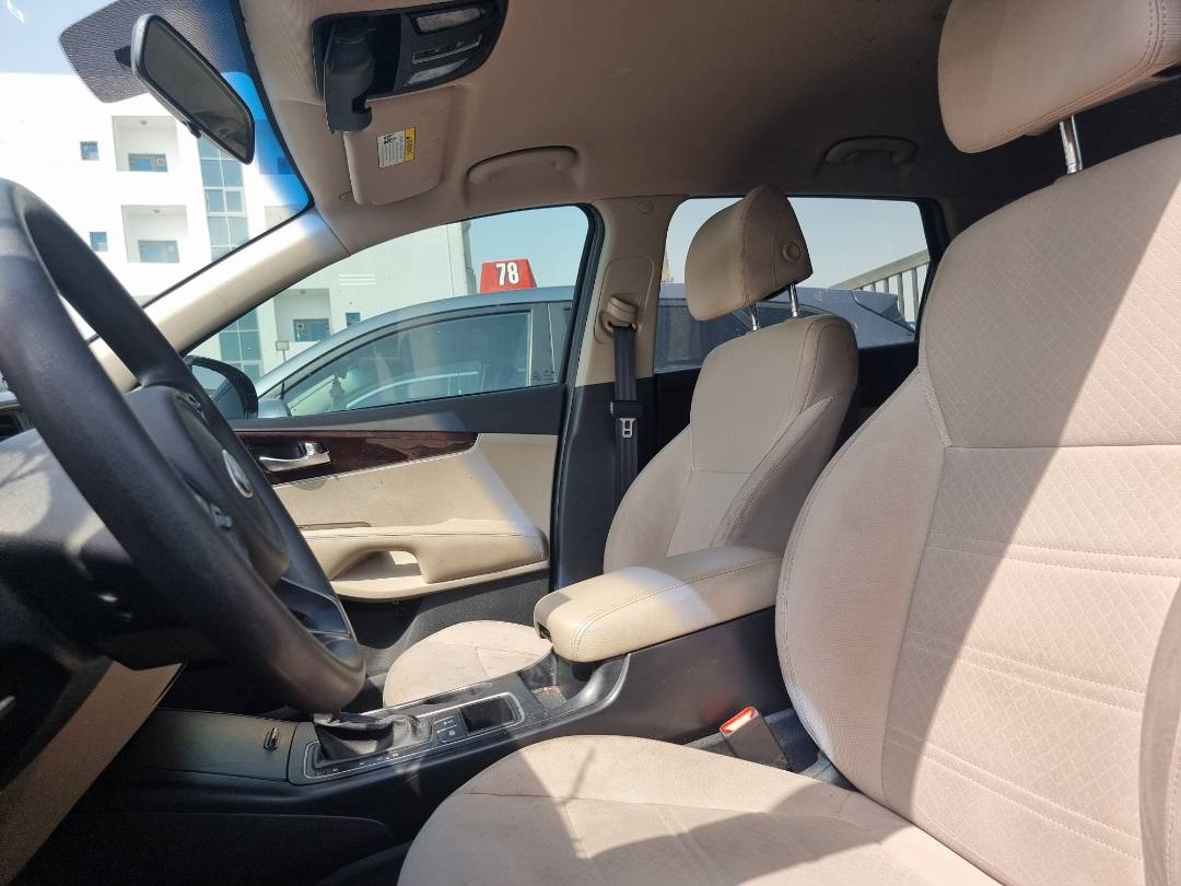 2017 KIA SORENTO — 85152 Miles — Lot 288990 — Ind. 12 - Marhaba Auctions Used Cars - Image 9