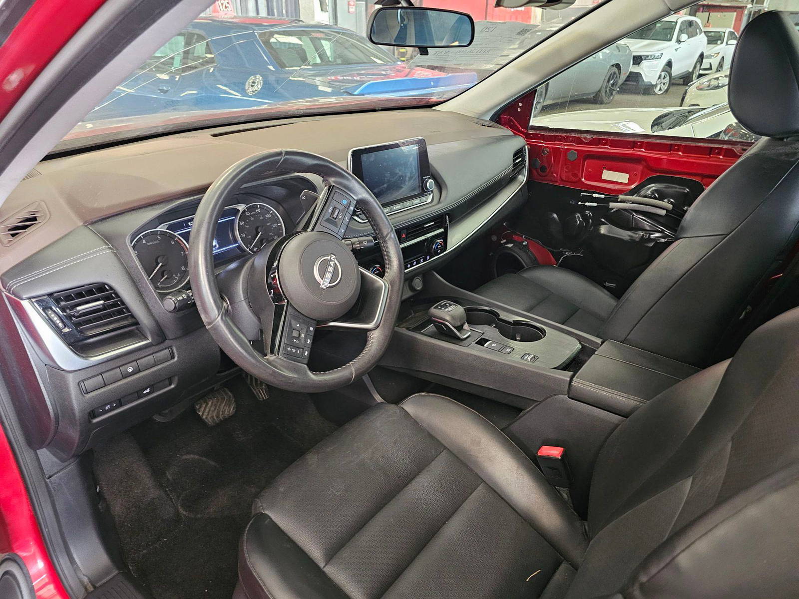2022 NISSAN ROGUE — 56109 Miles — Lot 704011 — Main - Marhaba Auctions Used Cars - Image 8