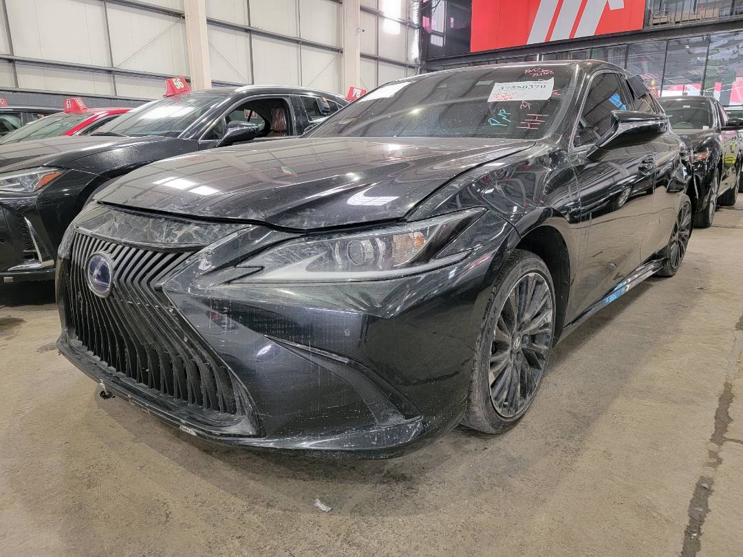 2021 LEXUS ES 300H — 7468 Miles — Lot 37550370 - Marhaba Auctions Used Cars - Image 7