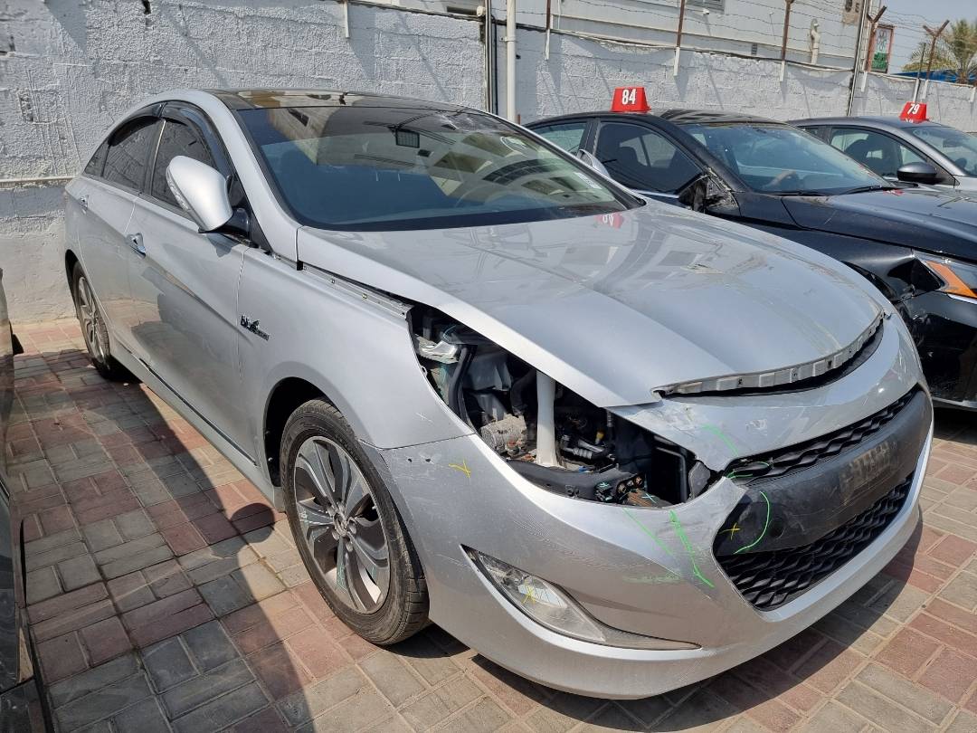2015 HYUNDAI SONATA — 161462 Miles — Lot 30397 — Ind. 12 - Marhaba Auctions Used Cars - Image 3