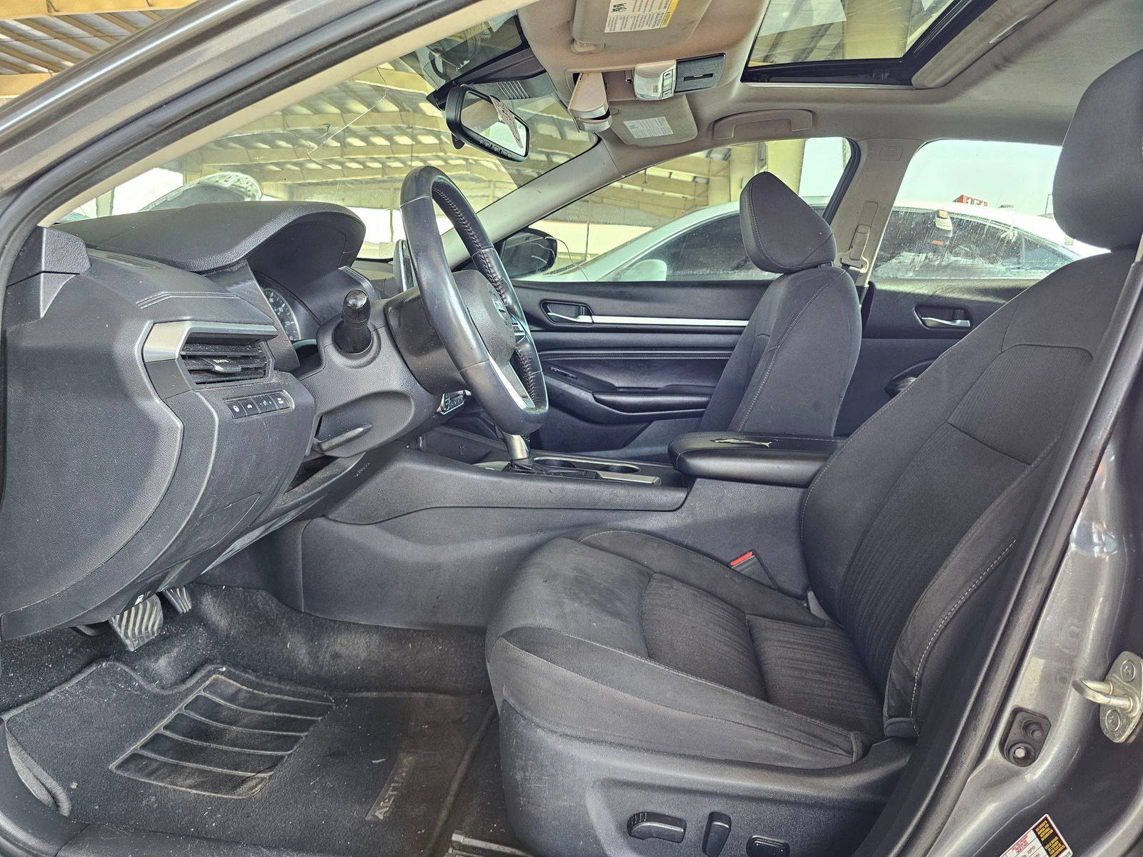 2019 NISSAN ALTIMA — 154319 Miles — Lot 7265040 — Souq - Marhaba Auctions Used Cars - Image 9