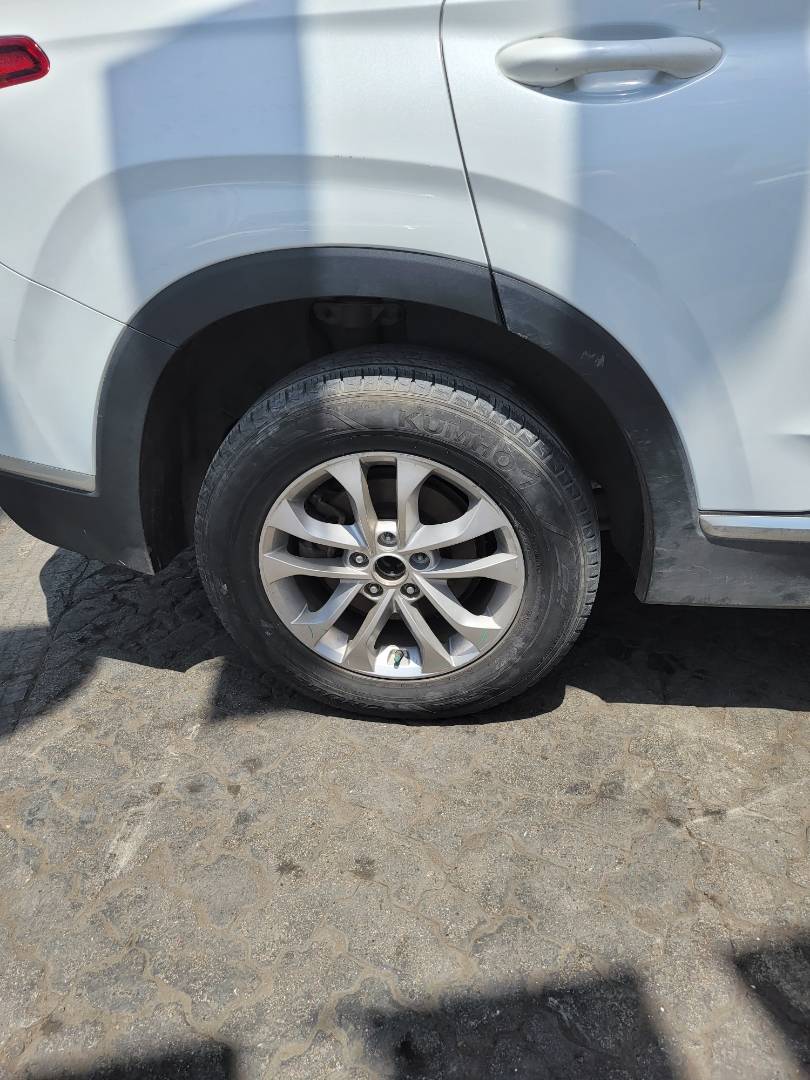 2019 HYUNDAI SANTA FE — 137584 Miles — Lot 100079 — Ind. 12 - Marhaba Auctions Used Cars - Image 9
