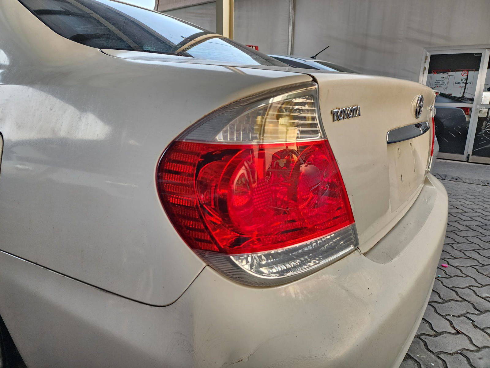 2005 TOYOTA CAMRY — 223715 Miles — Lot 32311 — Souq - Marhaba Auctions Used Cars - Image 11