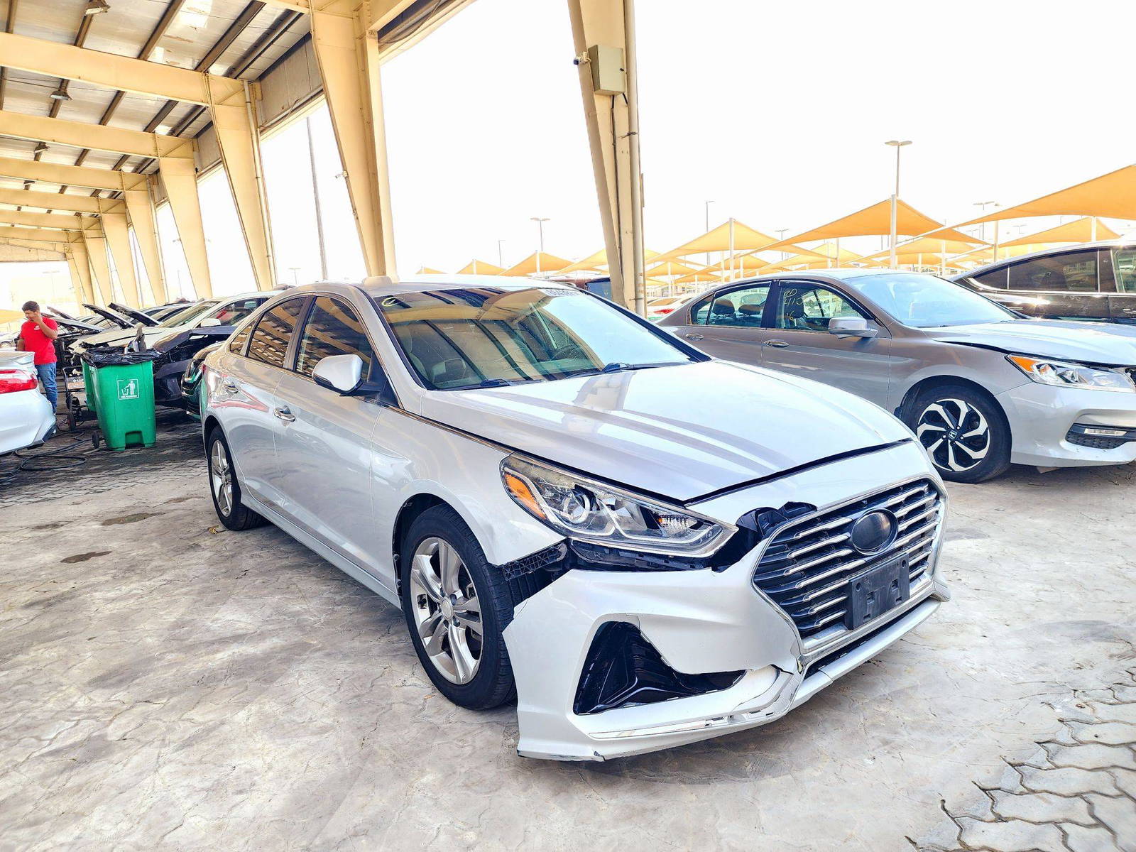 2018 HYUNDAI SONATA — 167944 Miles — Lot 88439315 — Souq - Marhaba Auctions Used Cars - Image 4