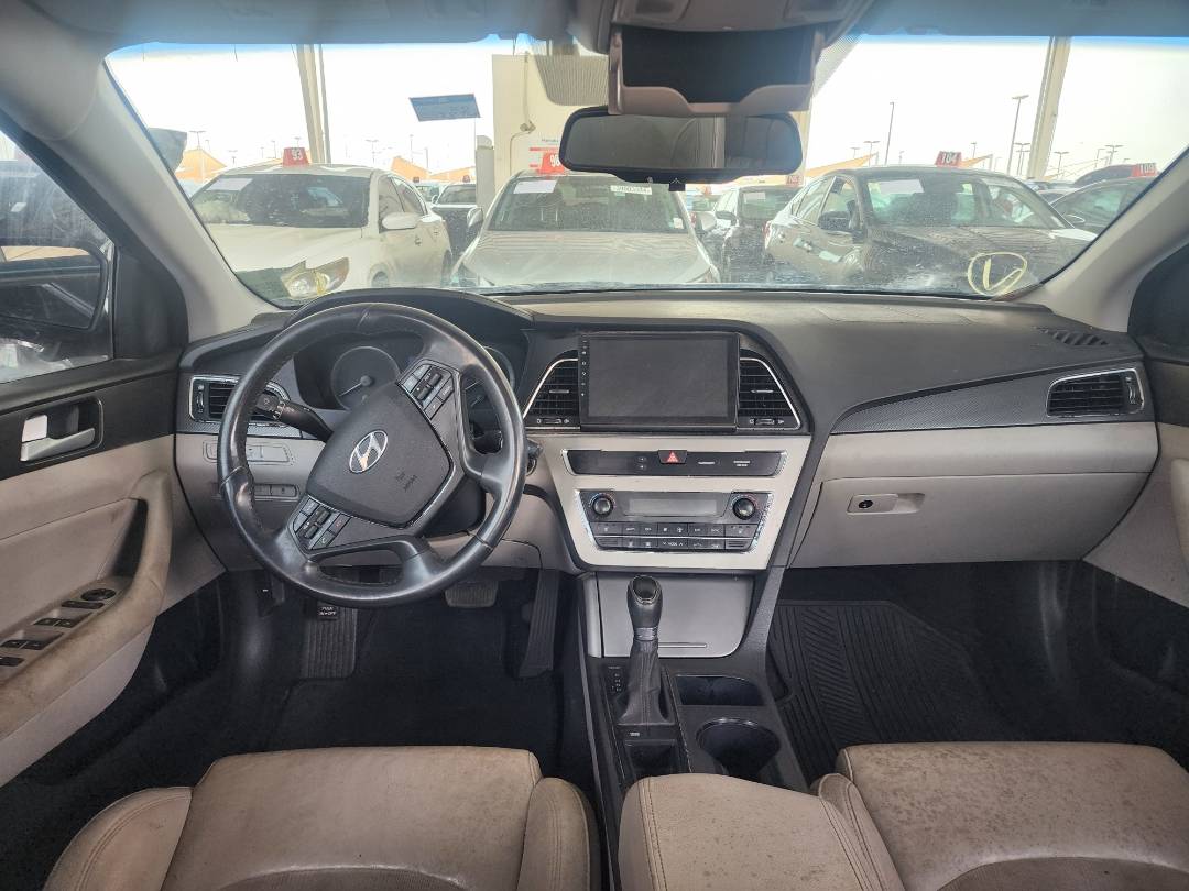 2015 HYUNDAI SONATA — 138740 Miles — Lot 44175454 — Souq - Marhaba Auctions Used Cars - Image 4