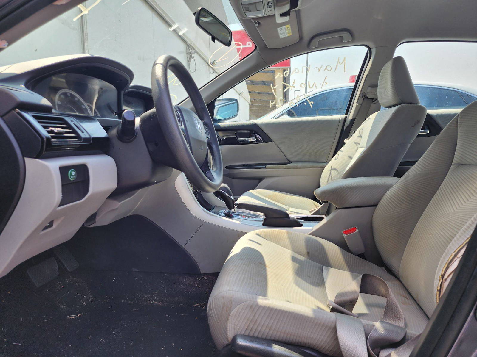 2016 HONDA ACCORD — 91639 Miles — Lot 54955044 — Souq - Marhaba Auctions Used Cars - Image 8