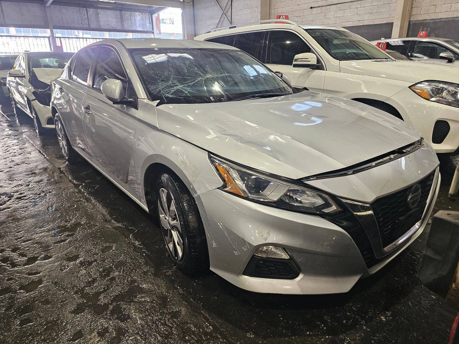 2020 NISSAN ALTIMA — 104634 Miles — Lot LC236884 — Main - Marhaba Auctions Used Cars - Image 4