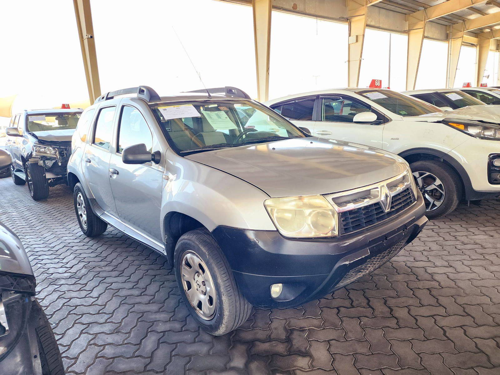 2015 RENAULT DUSTER — 211179 KM — Lot AXFA516518 — Souq - Marhaba Auctions Used Cars - Image 4