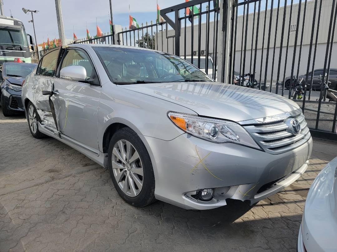 2011 TOYOTA AVALON — 187736 Miles — Lot BU413165 — Main - Marhaba Auctions Used Cars - Image 5