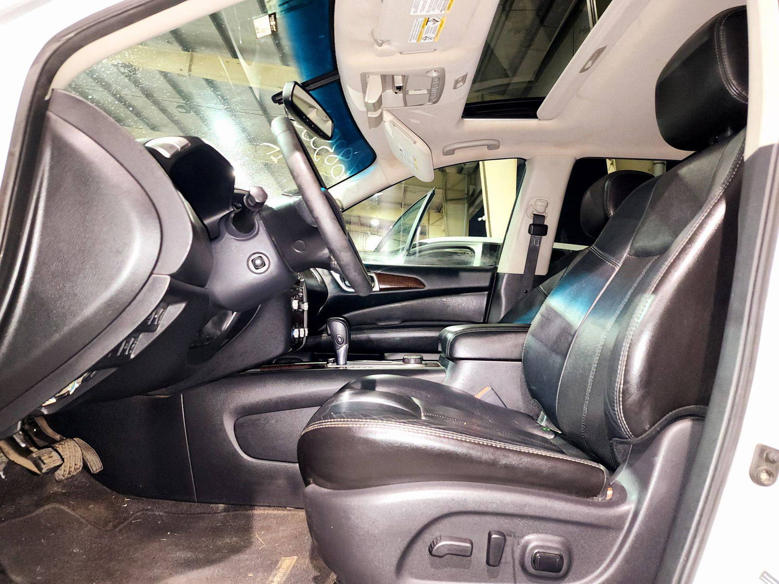 2014 NISSAN PATHFINDER — 166116 Miles — Lot 73159934 — Souq - Marhaba Auctions Used Cars - Image 9