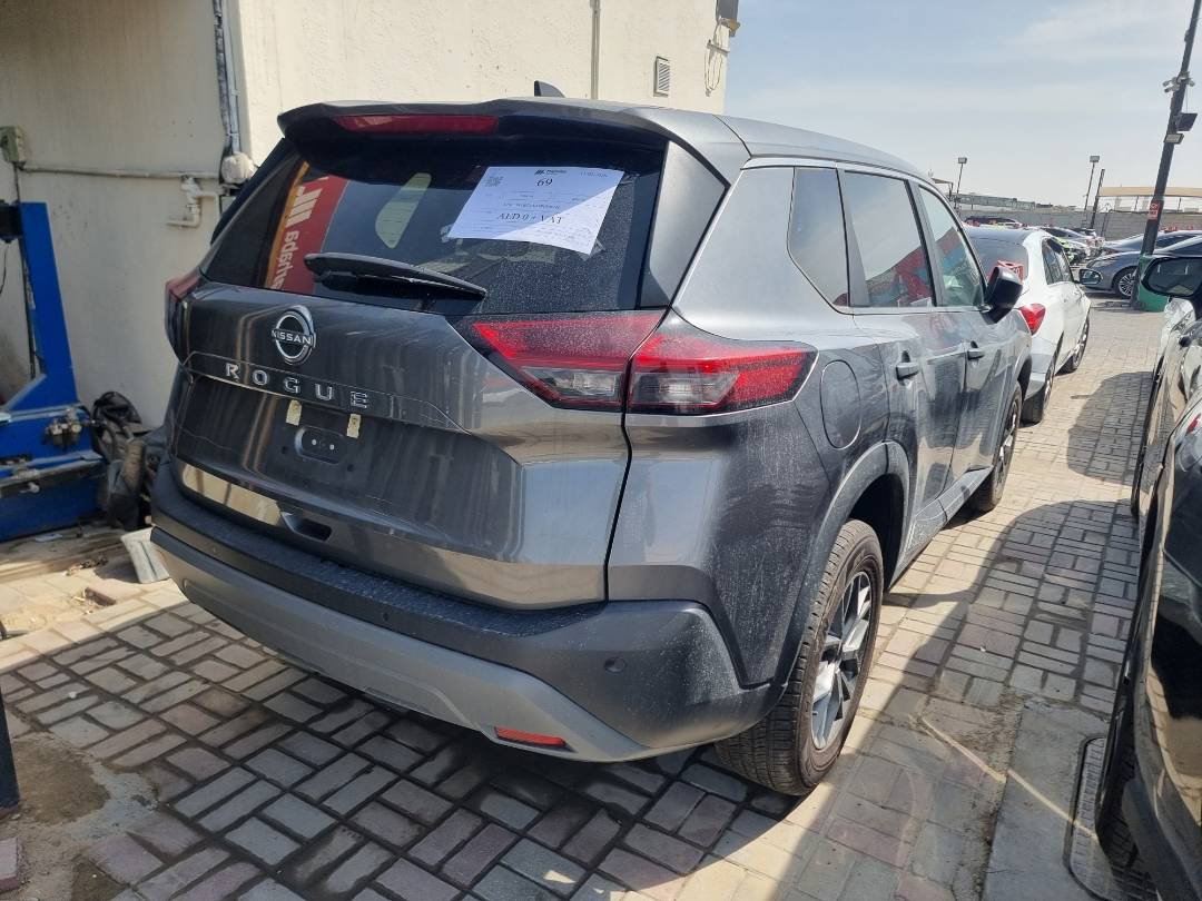 2023 NISSAN ROGUE — sold — 78377 Miles — Lot C848100 — Main - Marhaba Auctions Used Cars - Image 4