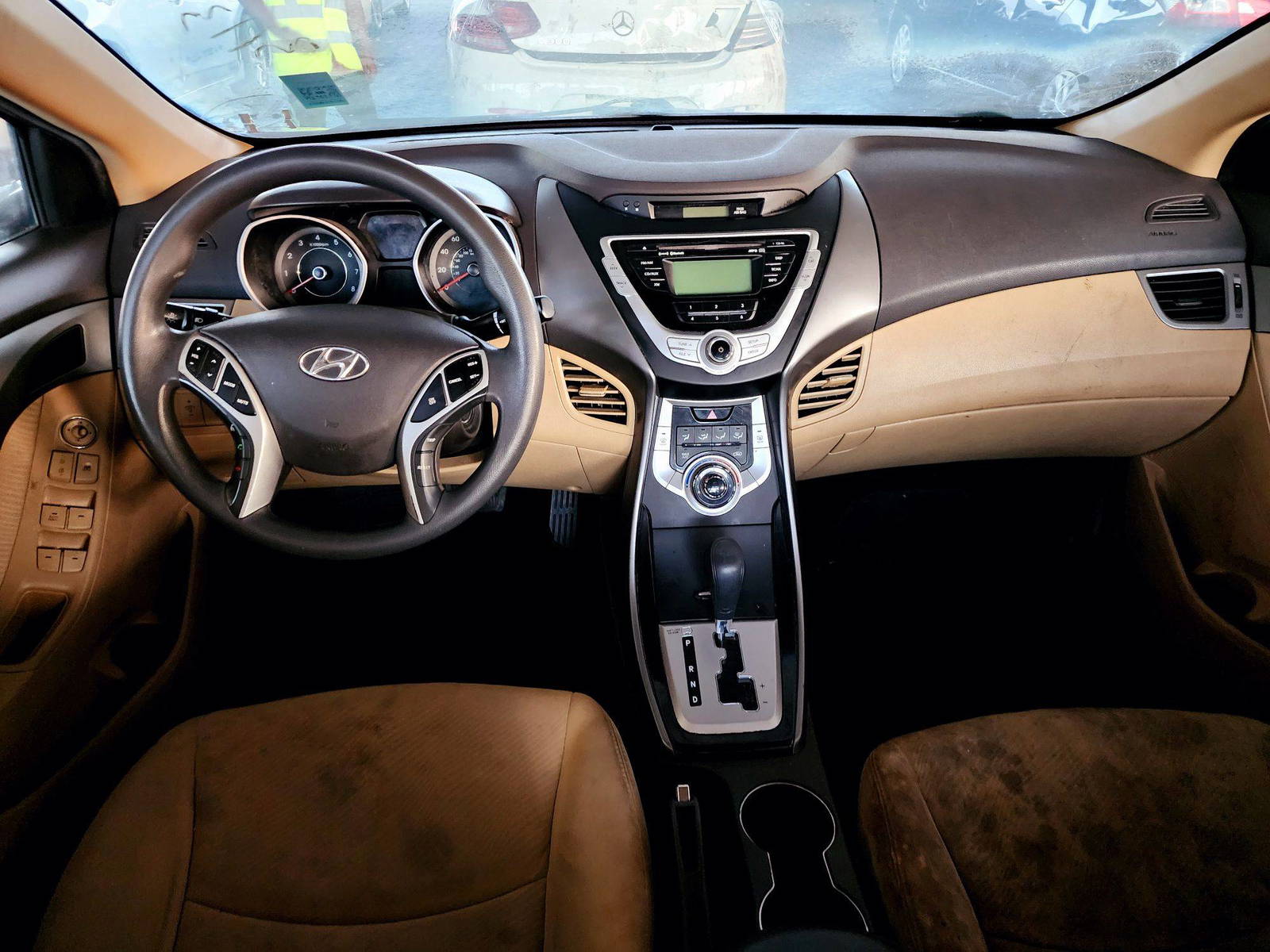 2012 HYUNDAI ELANTRA — 169496 Miles — Lot 125478 — Souq - Marhaba Auctions Used Cars - Image 7
