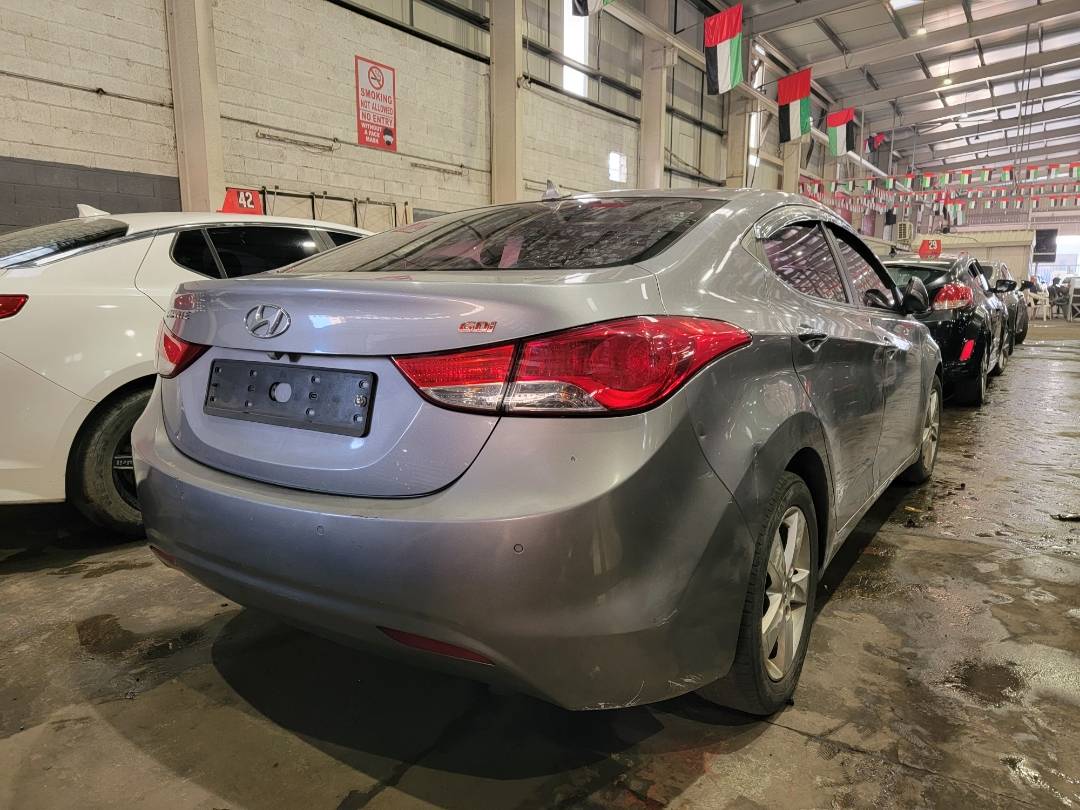 2013 HYUNDAI AVANTE — 264174 KM — Lot U623789 — Main - Marhaba Auctions Used Cars - Image 3