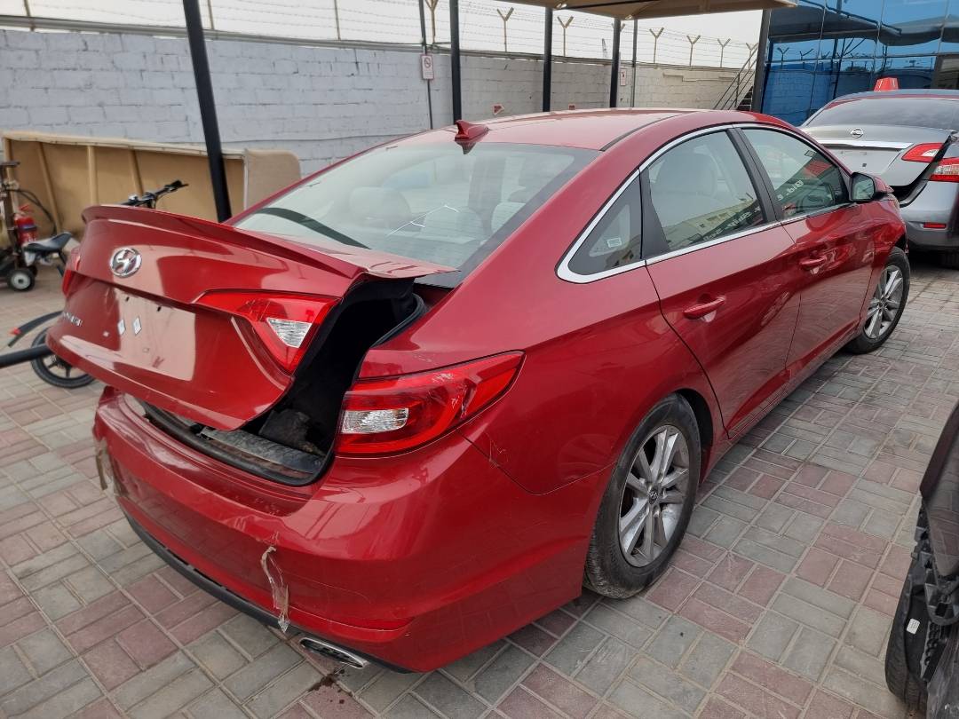 2017 HYUNDAI SONATA — 148262 Miles — Lot 213654 — Ind. 12 - Marhaba Auctions Used Cars - Image 4