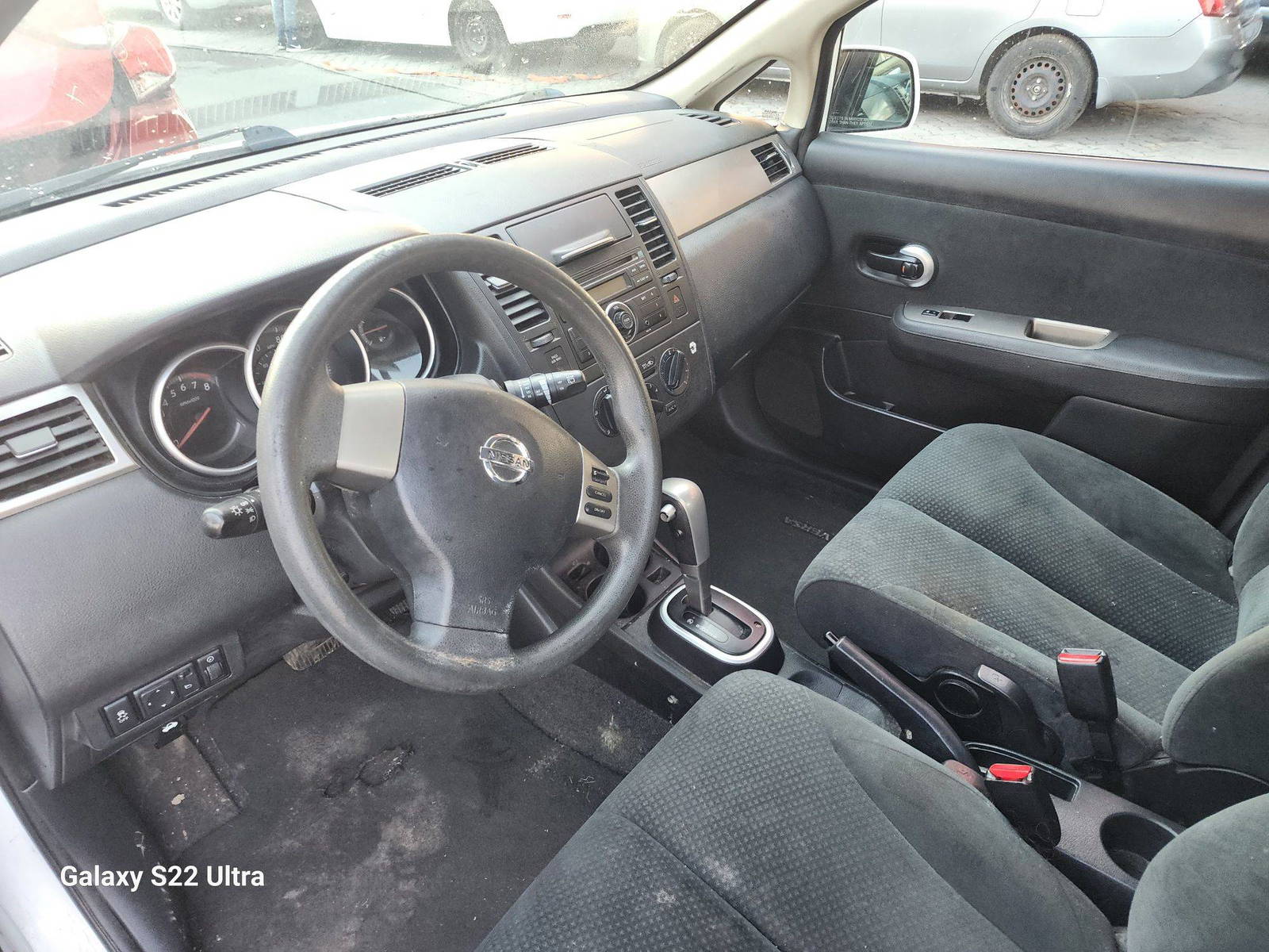2012 NISSAN VERSA — 196193 Miles — Lot K236299 - Marhaba Auctions Used Cars - Image 6