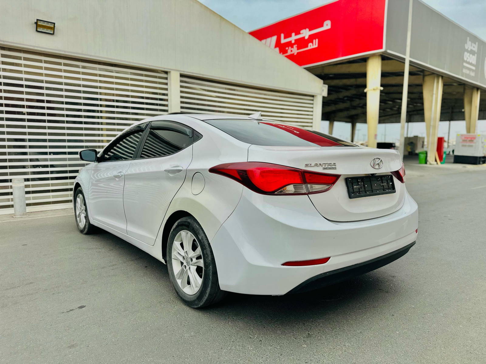2016 HYUNDAI ELANTRA — 149426 KM — Lot 8GU591639 — Souq - Marhaba Auctions Used Cars - Image 6