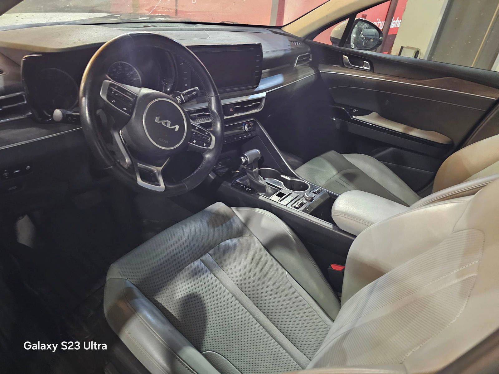 KIA K5 2021 - Marhaba Auction Used Cars - Image 8