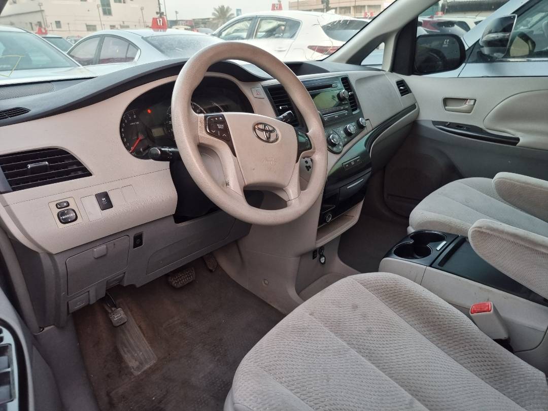 2011 TOYOTA SIENNA — 258963 Miles — Lot 124587 — Ind. 12 - Marhaba Auctions Used Cars - Image 6