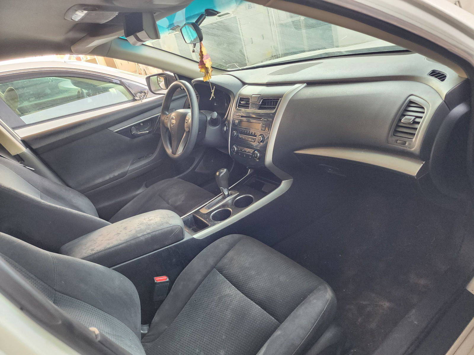 2014 NISSAN ALTIMA — 182380 Miles — Lot 43018104 — Ind. 12 - Marhaba Auctions Used Cars - Image 5