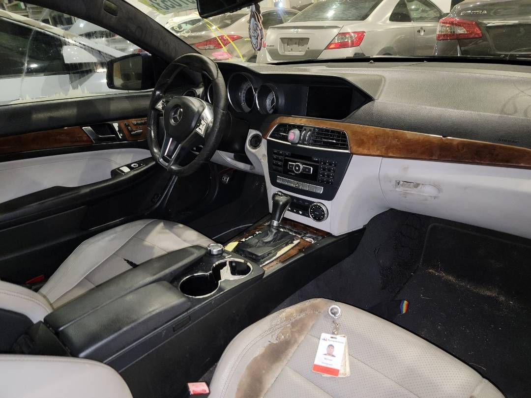 2012 MERCEDES BENZ C-250 — 167609 Miles — Lot 66097053 - Marhaba Auctions Used Cars - Image 5