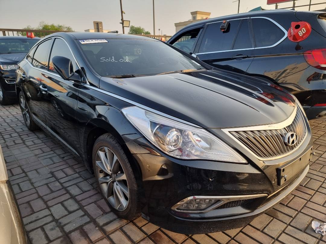 2016 HYUNDAI GRANDEUR — 290628 KM — Lot 215487 — Souq - Marhaba Auctions Used Cars - Image 3