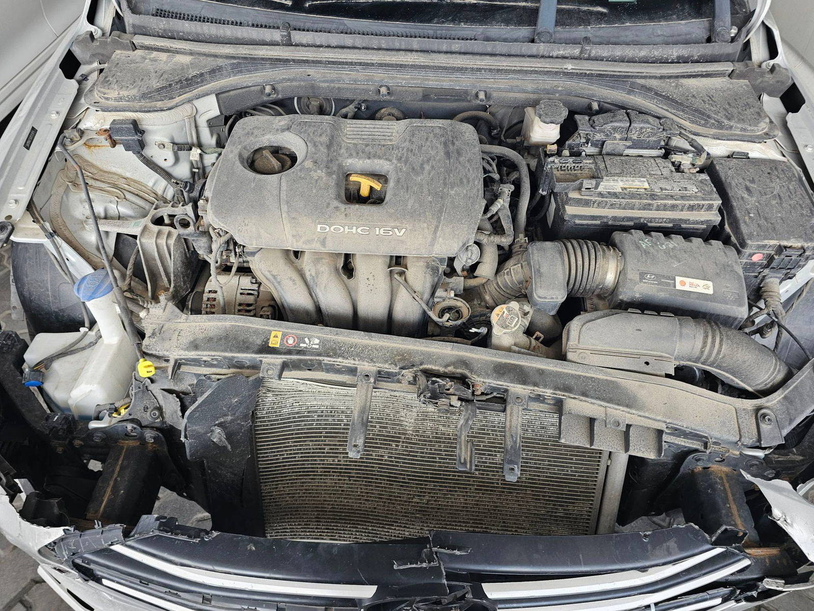 HYUNDAI ELANTRA 2018 - Marhaba Auction Used Cars - Image 11