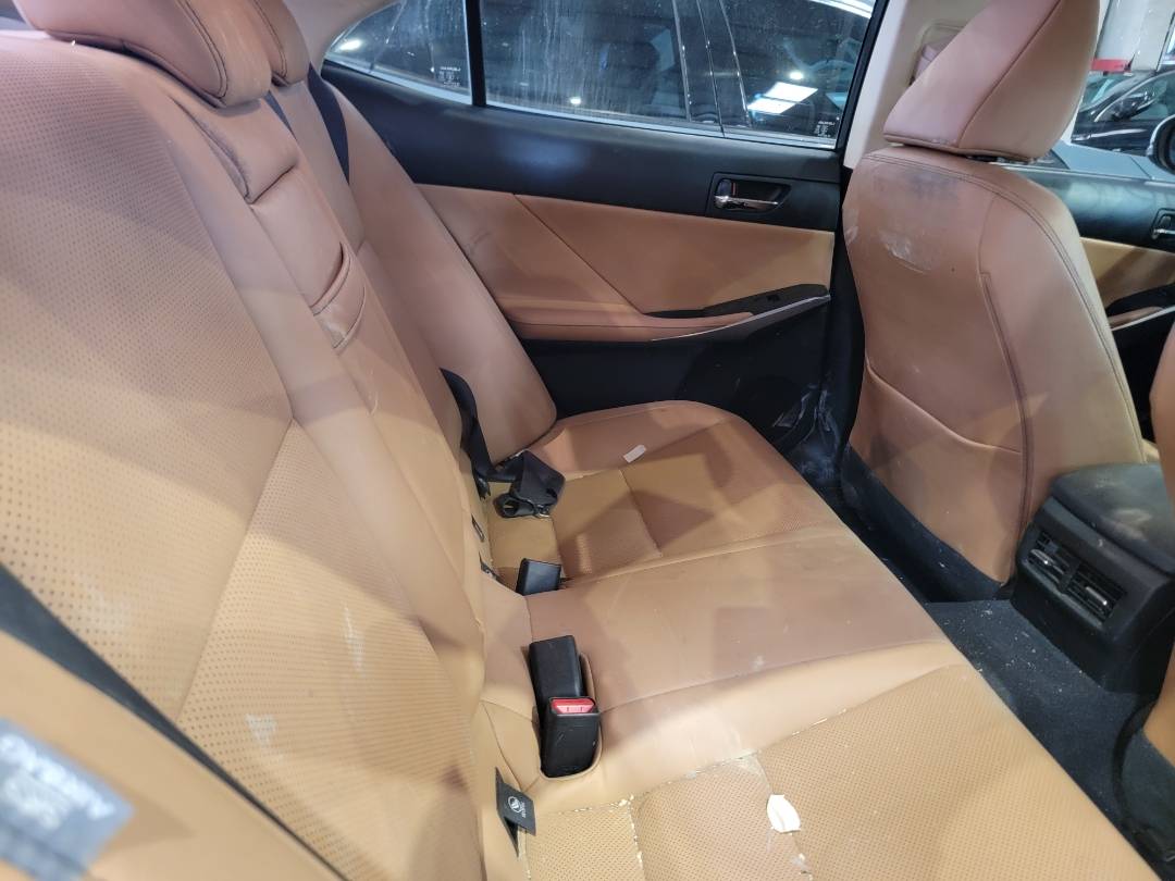 2015 LEXUS IS 250 — 103144 Miles — Lot 061145 - Marhaba Auctions Used Cars - Image 10