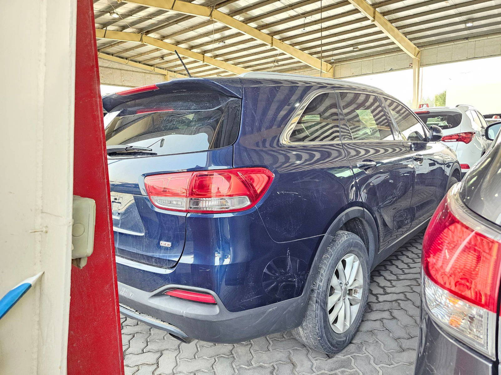 2017 KIA SORENTO — 153448 Miles — Lot 40517 — Souq - Marhaba Auctions Used Cars - Image 3