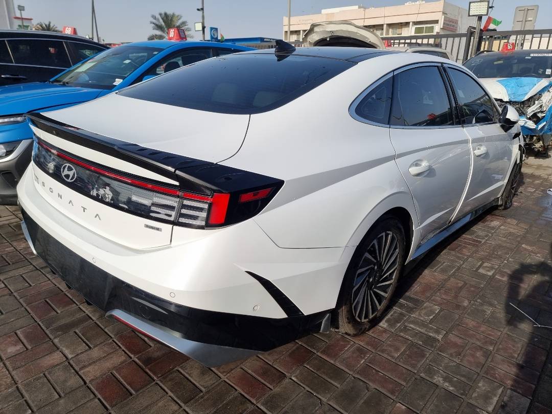 HYUNDAI SONATA 2024 - Marhaba Auction Used Cars - Image 3
