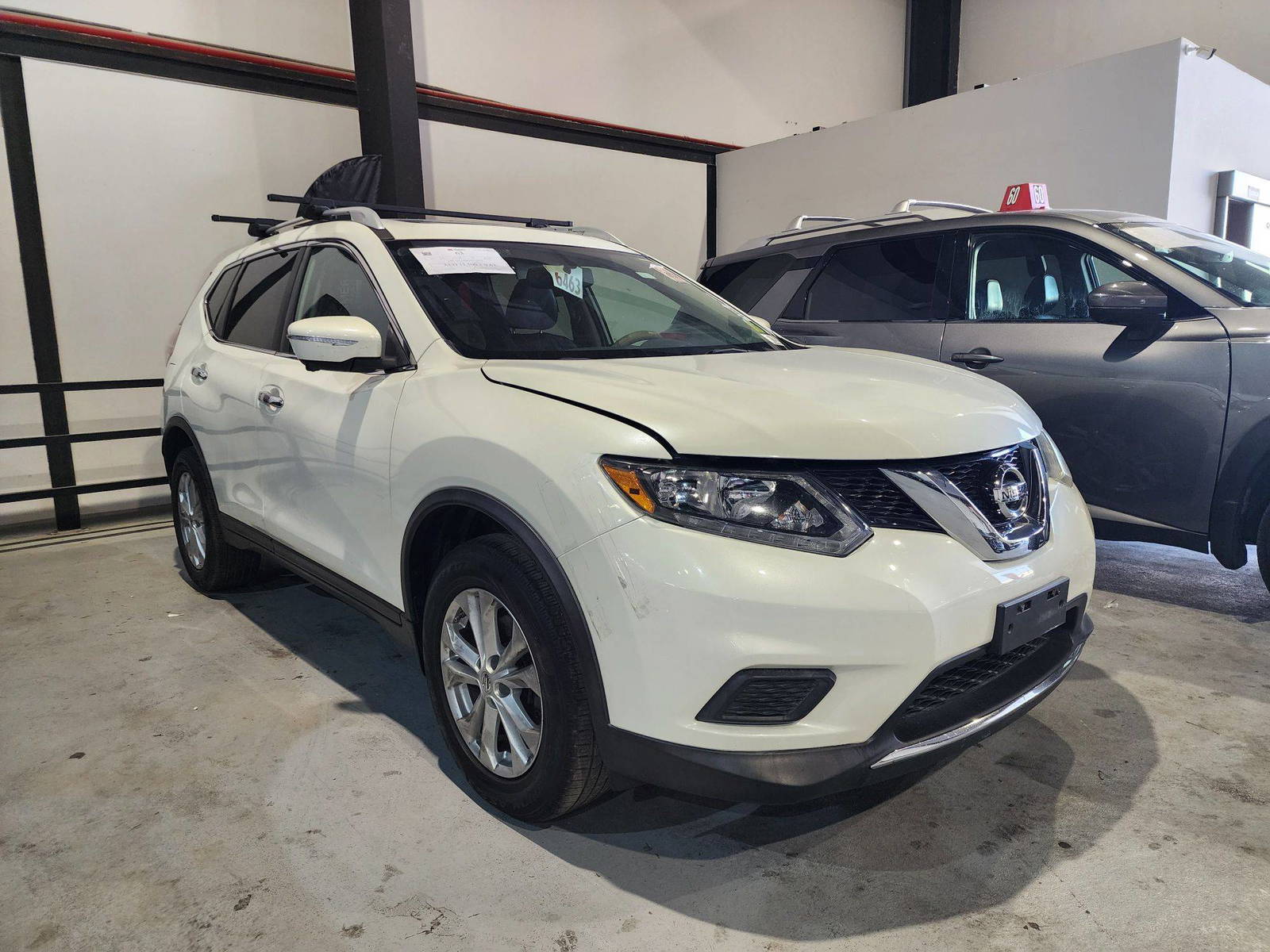 2015 NISSAN ROGUE — 184662 Miles — Lot 139664 — Al Quoz - Marhaba Auctions Used Cars - Image 4