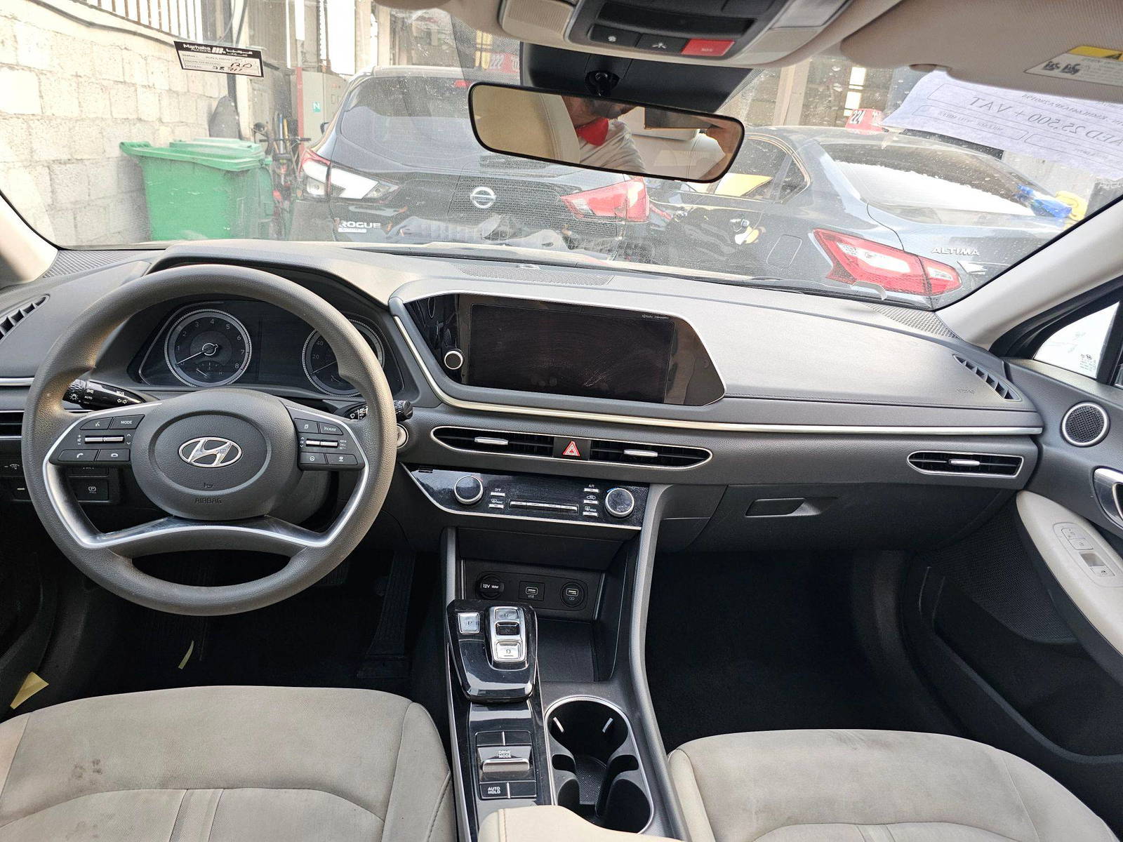 HYUNDAI SONATA 2023 - Marhaba Auction Used Cars - Image 8