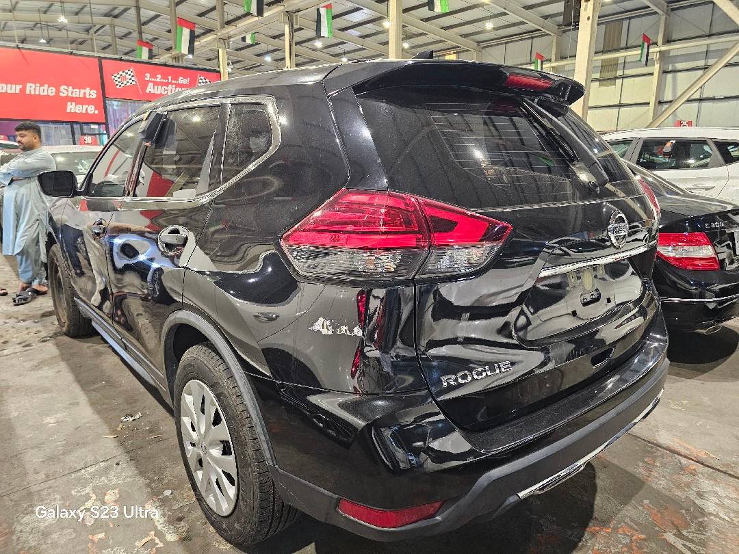 NISSAN ROGUE